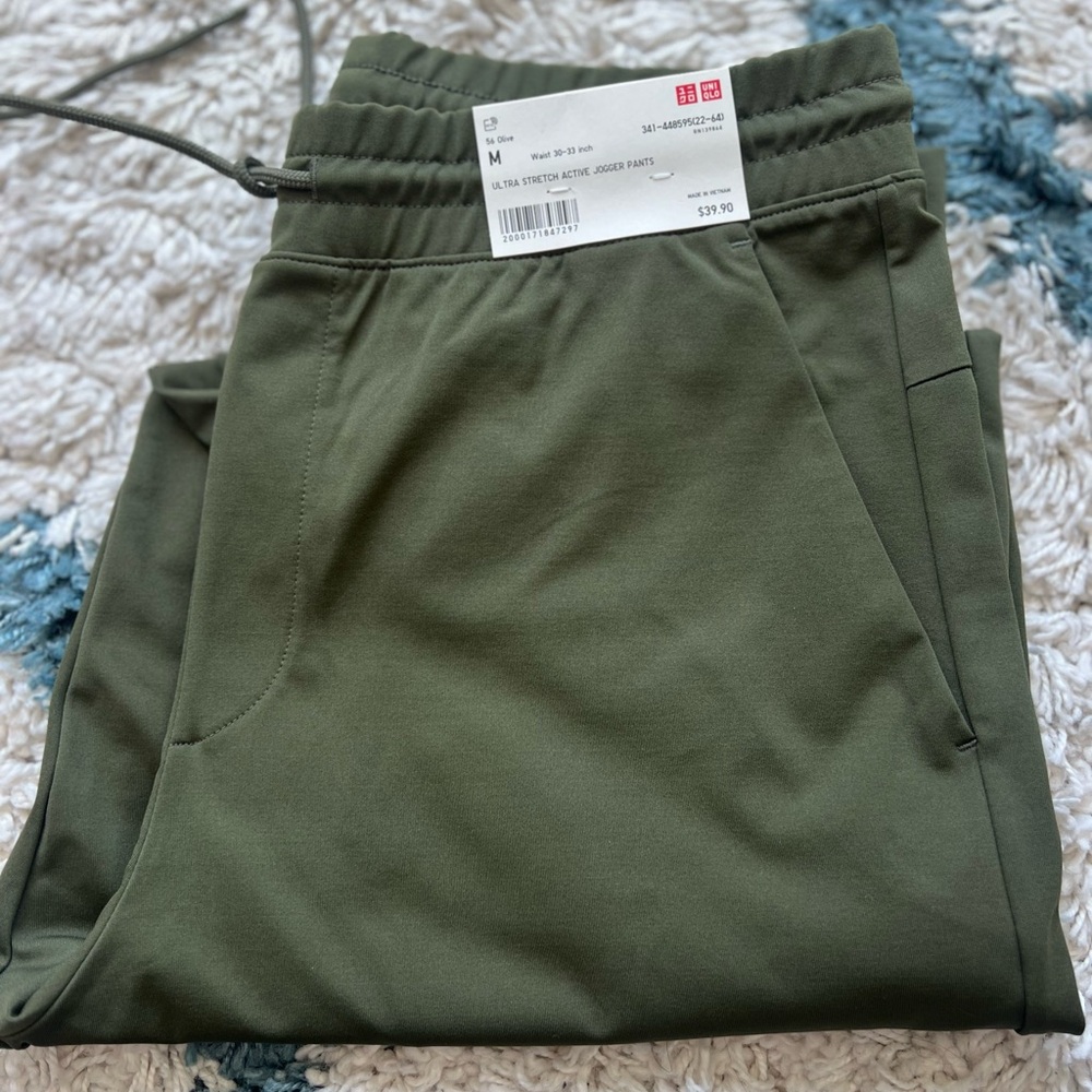 Uniqlo joggers